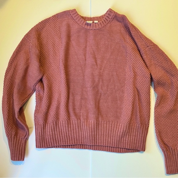 Brand New Women’s GAP Sweater size L - Picture 2 of 2